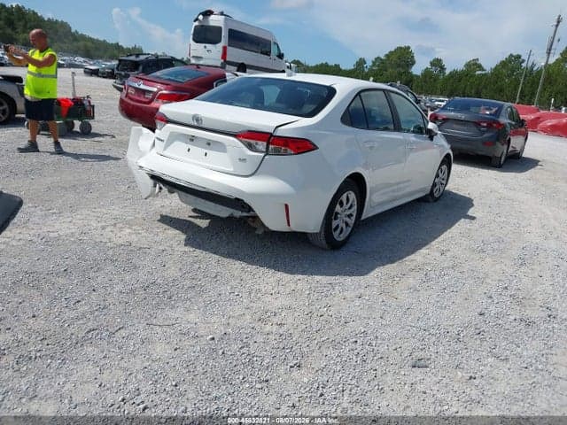2024 TOYOTA COROLLA LE 4