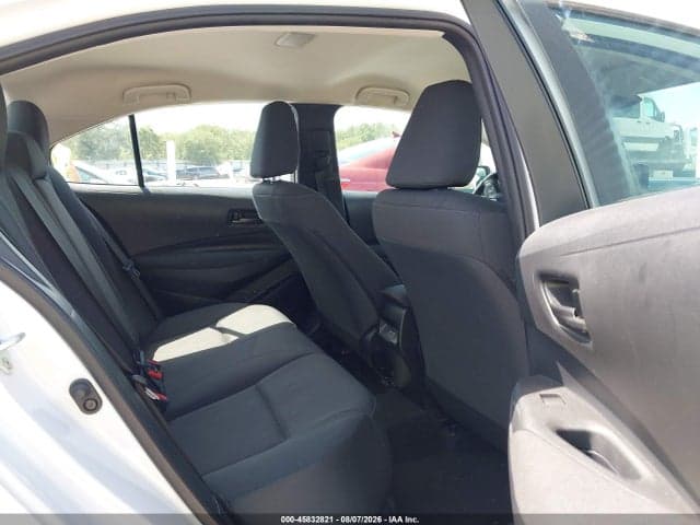 2024 TOYOTA COROLLA LE 8