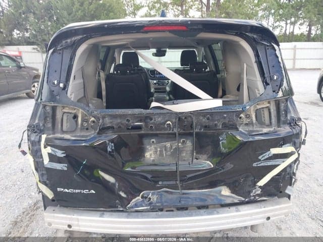 2024 CHRYSLER PACIFICA TOURING L 6