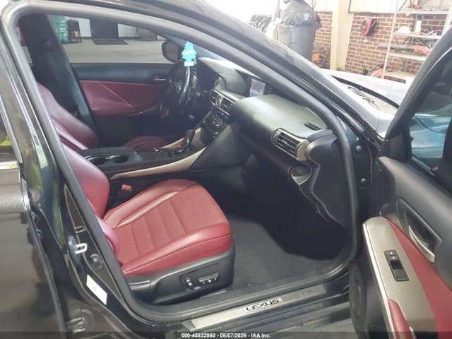 2017 LEXUS IS 200T 5