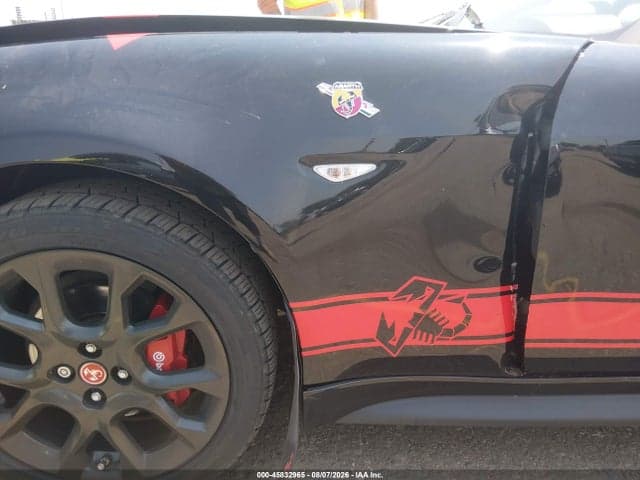 2019 FIAT 124 SPIDER ABARTH 6