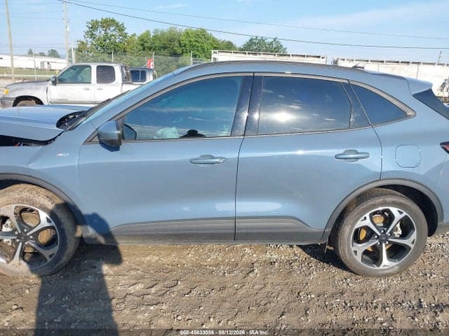 2025 FORD ESCAPE ST-LINE SELECT 14