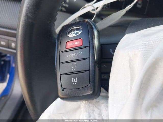 2025 TOYOTA CAMRY SE 11