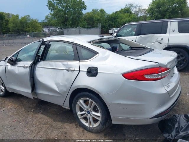 2018 FORD FUSION SE 12