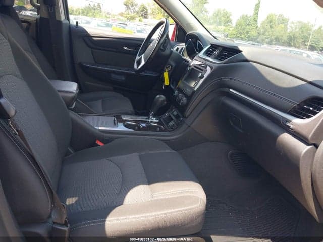 2017 CHEVROLET TRAVERSE LT 5