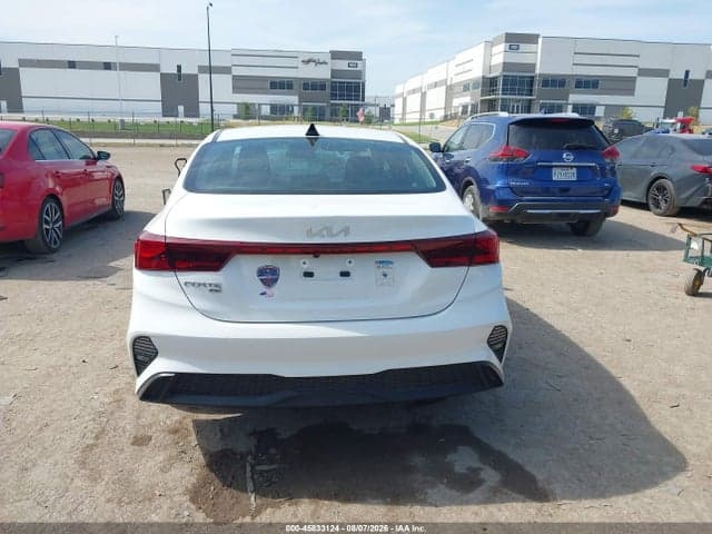 2024 KIA FORTE LX 16