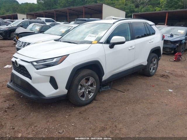 2025 TOYOTA RAV4 XLE 2