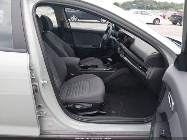 2025 KIA K4 EX 5