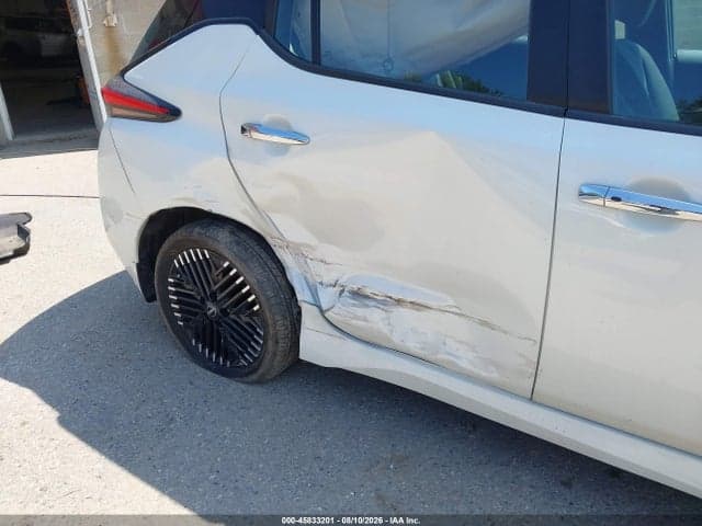 2024 NISSAN LEAF SV PLUS 6