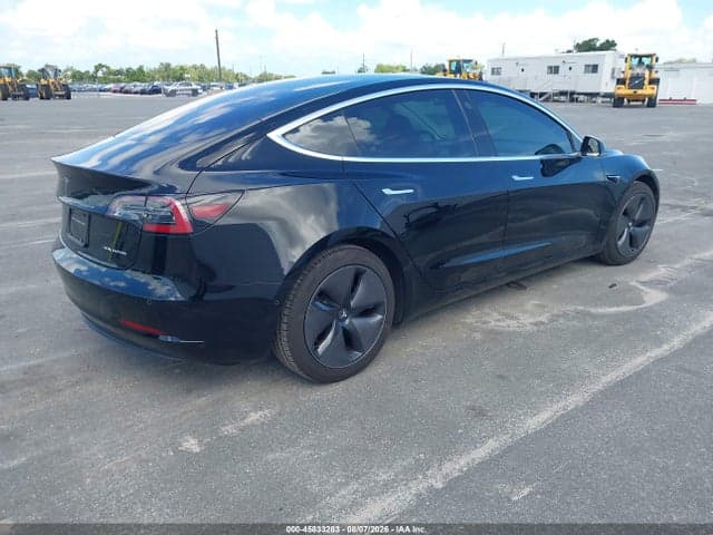 2018 TESLA MODEL 3 LONG RANGE/PERFORMANCE 4