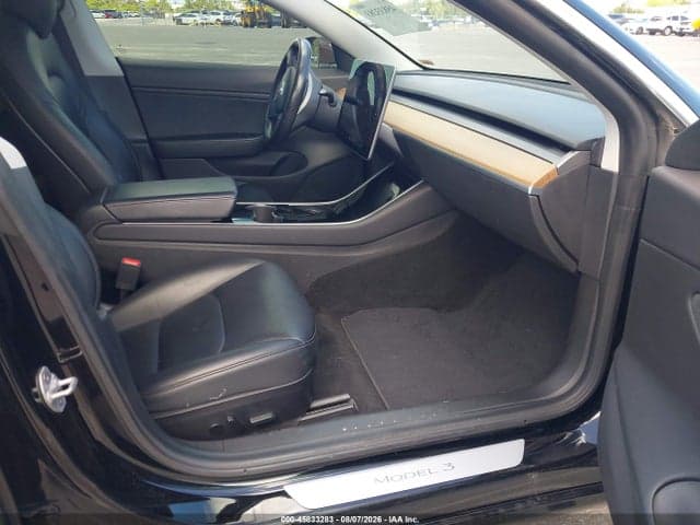 2018 TESLA MODEL 3 LONG RANGE/PERFORMANCE 5