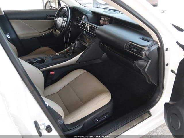 2018 LEXUS IS 300 5