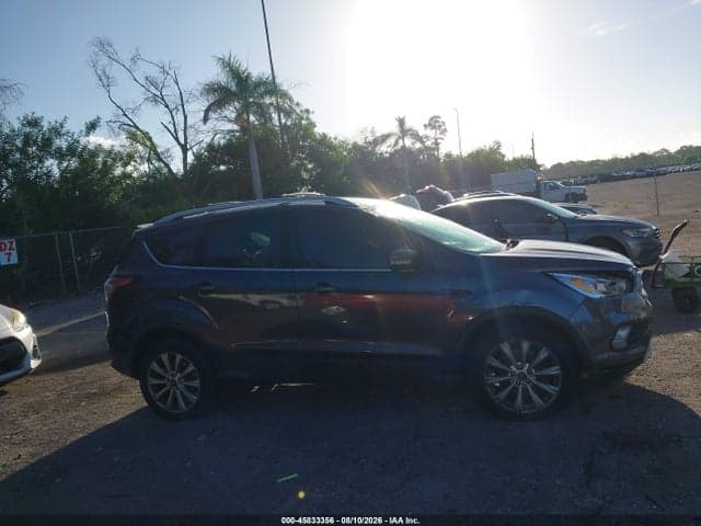 2017 FORD ESCAPE TITANIUM 13