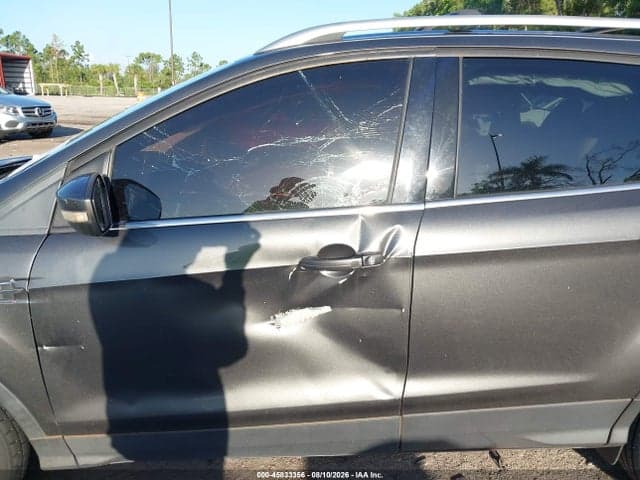 2017 FORD ESCAPE TITANIUM 17