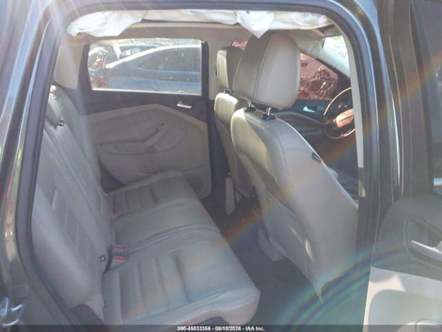 2017 FORD ESCAPE TITANIUM 8