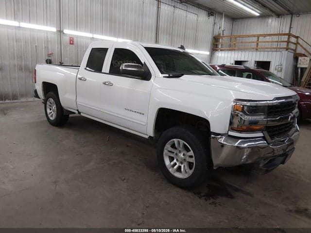 2017 CHEVROLET SILVERADO 1500 LT 1