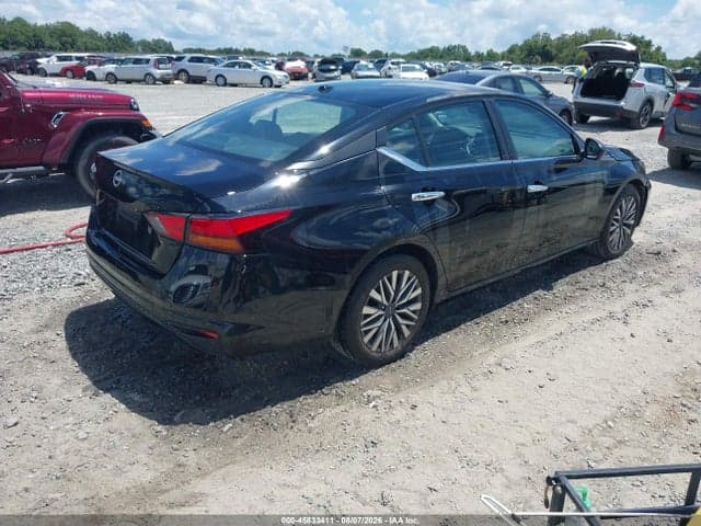 2025 NISSAN ALTIMA SV FWD 4