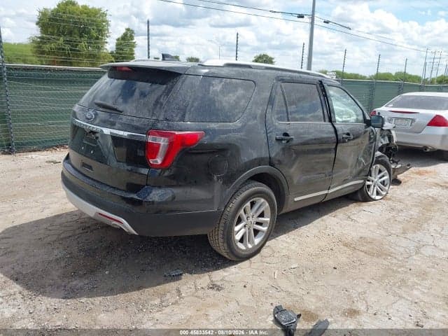 2017 FORD EXPLORER XLT 4