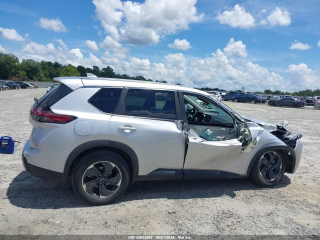 2025 NISSAN ROGUE SV FWD 13