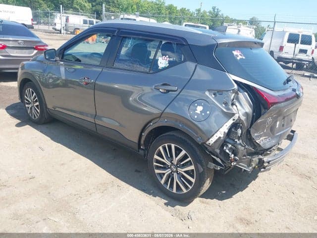 2021 NISSAN KICKS SV XTRONIC CVT 3