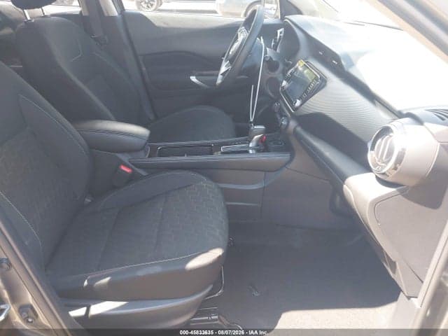 2021 NISSAN KICKS SV XTRONIC CVT 5