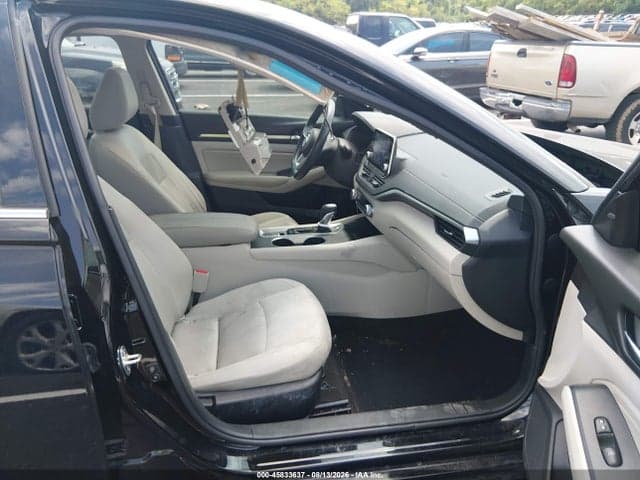 2019 NISSAN ALTIMA 2.5 SV 5