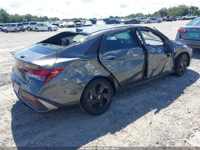 2026 HYUNDAI ELANTRA SEL SPORT 4