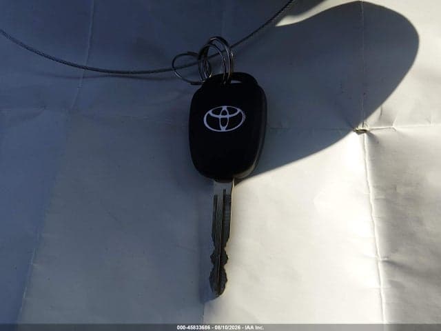 2018 TOYOTA COROLLA LE 11