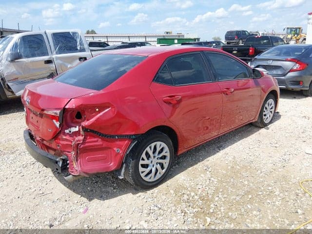 2018 TOYOTA COROLLA LE 4