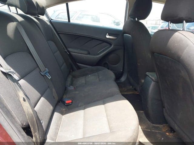 2017 KIA FORTE LX 8