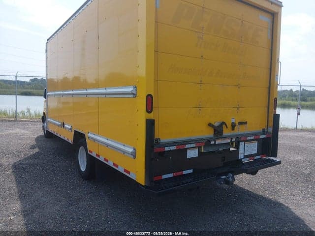 2020 GMC SAVANA CUTAWAY WORK VAN 3