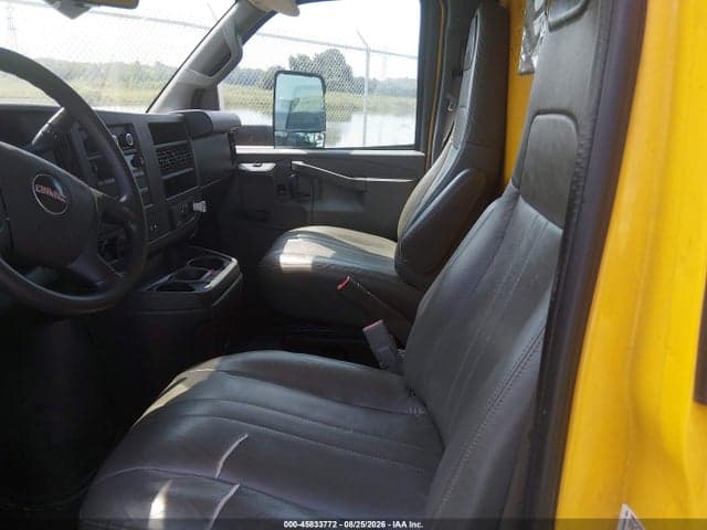 2020 GMC SAVANA CUTAWAY WORK VAN 7