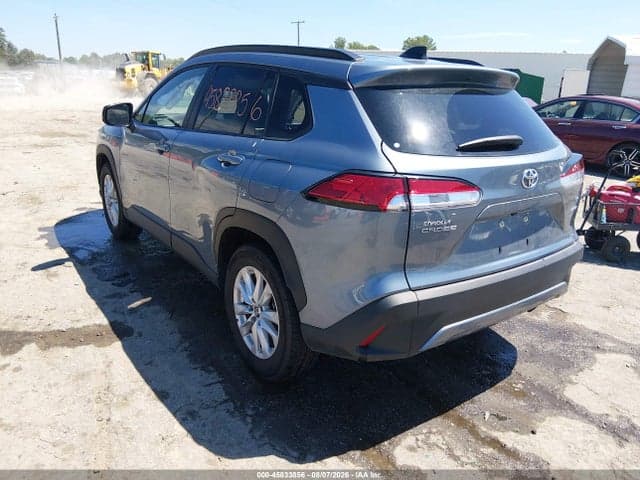 2025 TOYOTA COROLLA CROSS LE 3