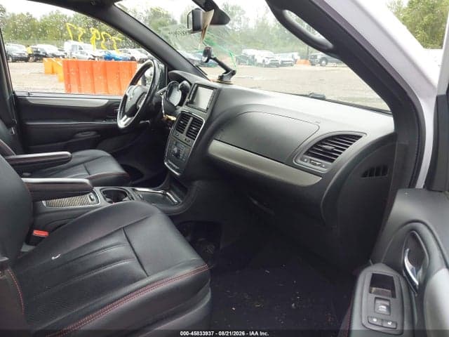 2019 DODGE GRAND CARAVAN GT 5