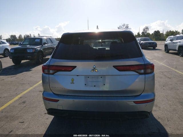 2022 MITSUBISHI OUTLANDER ES 2.5 2WD 16