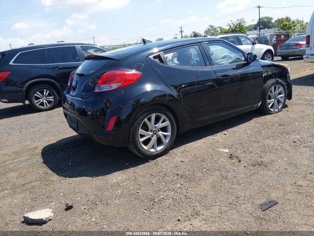 2017 HYUNDAI VELOSTER 4