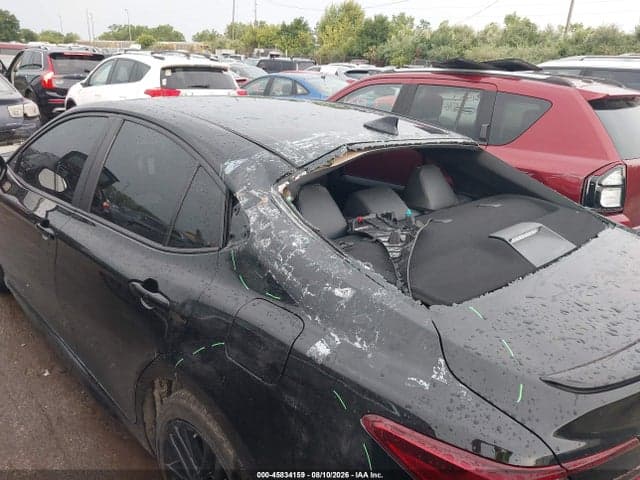 2025 TOYOTA CAMRY SE 1