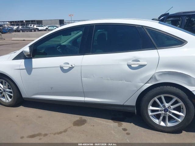 2017 FORD FOCUS SE 14