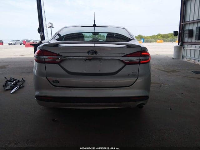 2017 FORD FUSION SE 16