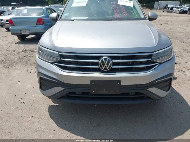 2023 VOLKSWAGEN TIGUAN 2.0T S 11