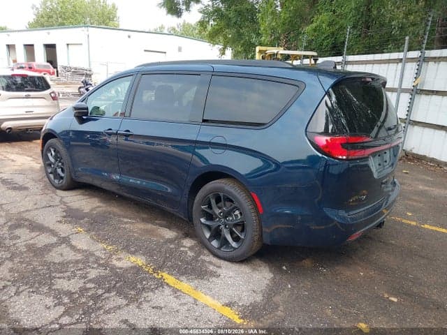 2025 CHRYSLER PACIFICA LIMITED AWD 3