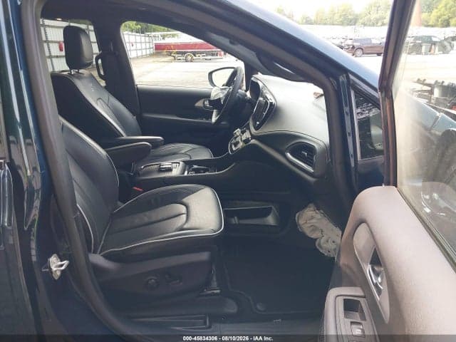 2025 CHRYSLER PACIFICA LIMITED AWD 5