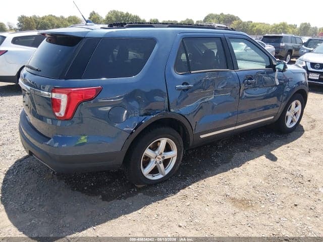 2019 FORD EXPLORER XLT 4