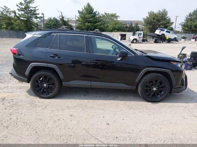 2020 TOYOTA RAV4 LE 12
