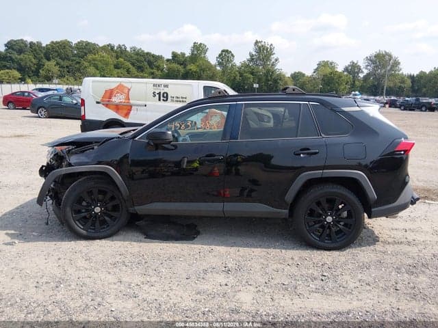 2020 TOYOTA RAV4 LE 13