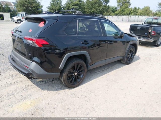 2020 TOYOTA RAV4 LE 4