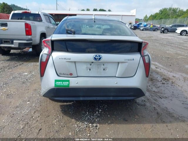 2018 TOYOTA PRIUS THREE 16