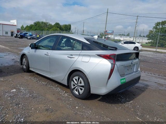 2018 TOYOTA PRIUS THREE 3