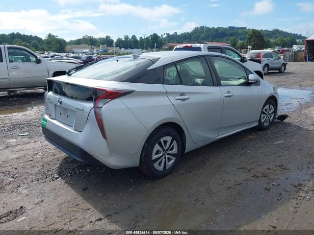 2018 TOYOTA PRIUS THREE 4