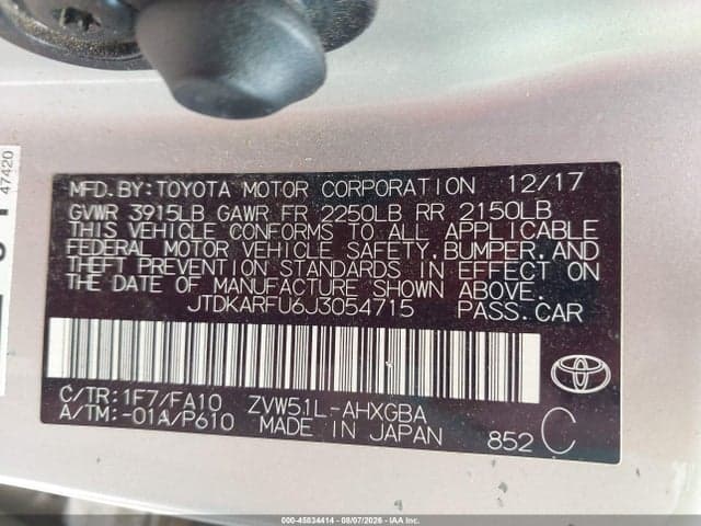 2018 TOYOTA PRIUS THREE 9